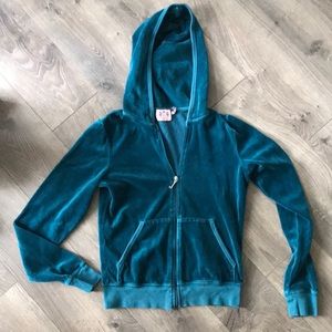 🎉 Juicy Couture Velour Top 🎉